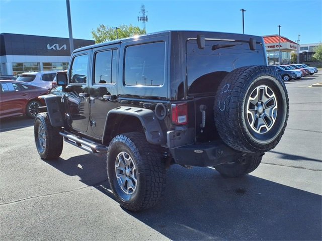 Used 2014 Jeep Wrangler Unlimited Rubicon w/ Connectivity Group image 4