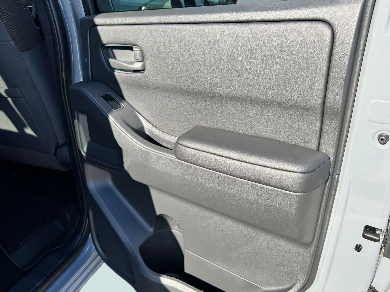 New 2026 Nissan Frontier SV image 24