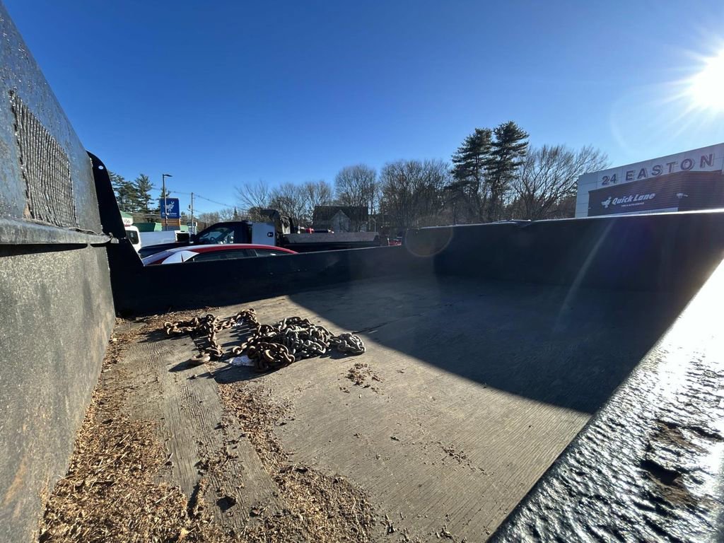 Used 1997 GMC Sierra 3500 SL w/ Snow Plow Prep Pkg image 28