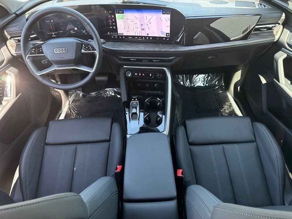 Certified 2025 Audi Q5 Premium Plus w/ Premium Plus image 13