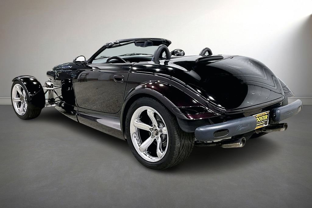 Used 2000 Plymouth Prowler image 4