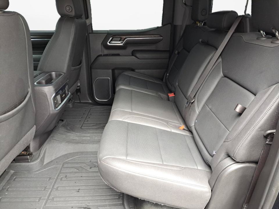 Used 2023 GMC Sierra 1500 SLT w/ SLT Premium Package AWD/4WD image 12