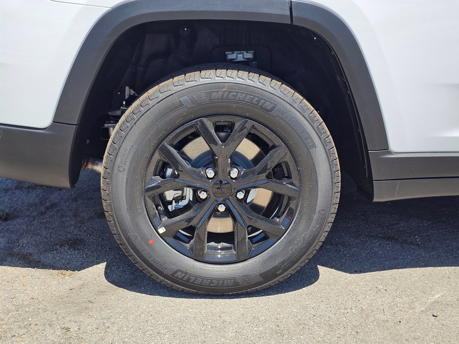 New 2026 Jeep Grand Cherokee L Altitude RWD image 9