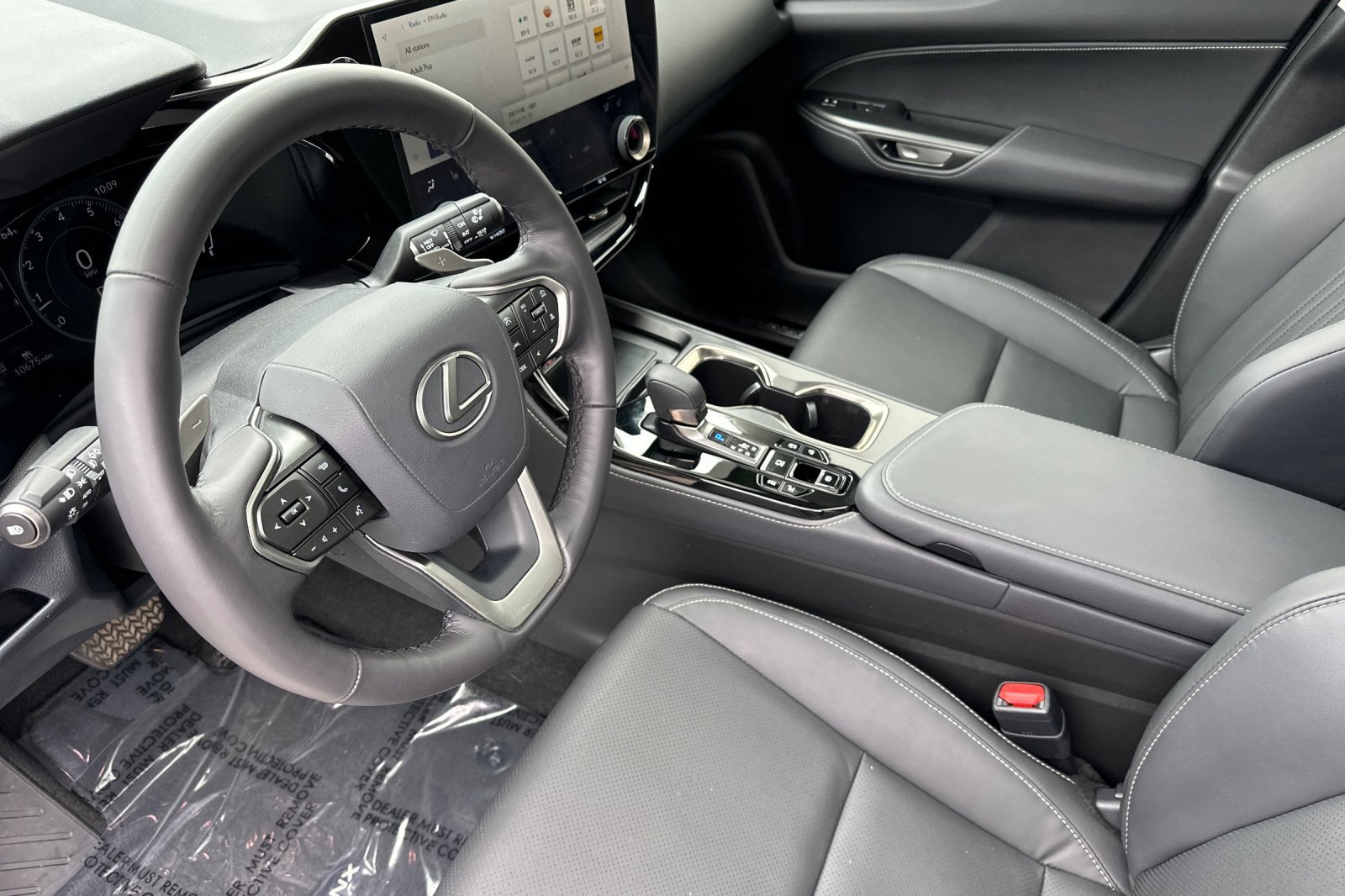 Used 2025 Lexus NX 350 AWD w/ Cold Area Package image 10