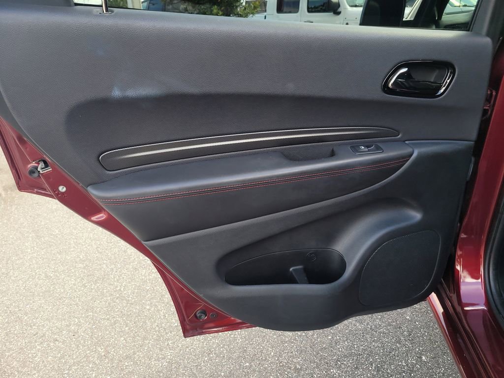 Used 2024 Dodge Durango GT RWD image 12