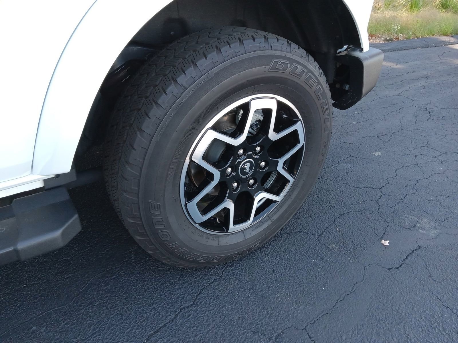 Used 2024 Ford Bronco Outer Banks image 6