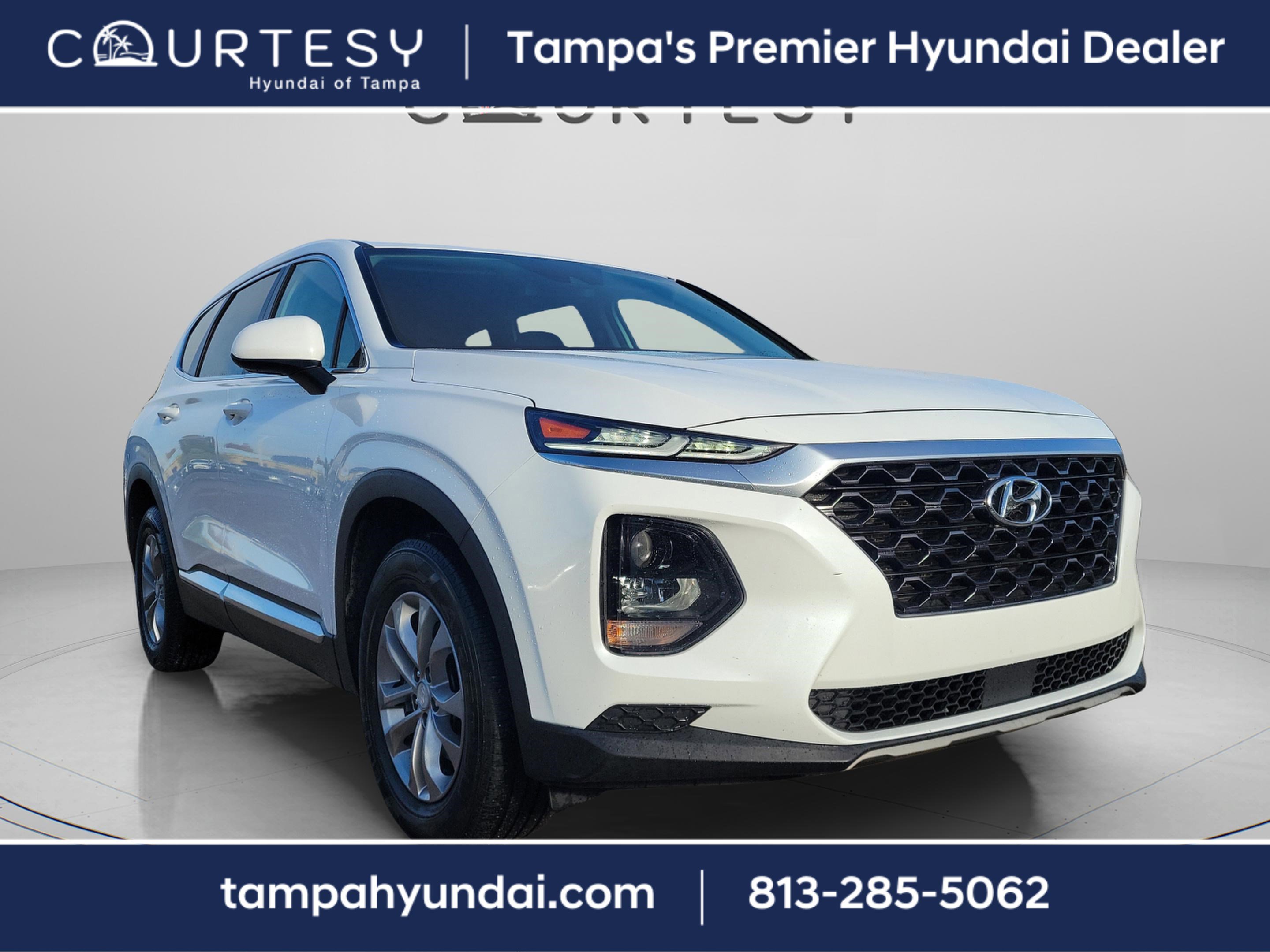 Used 2020 Hyundai Santa Fe SE image 4