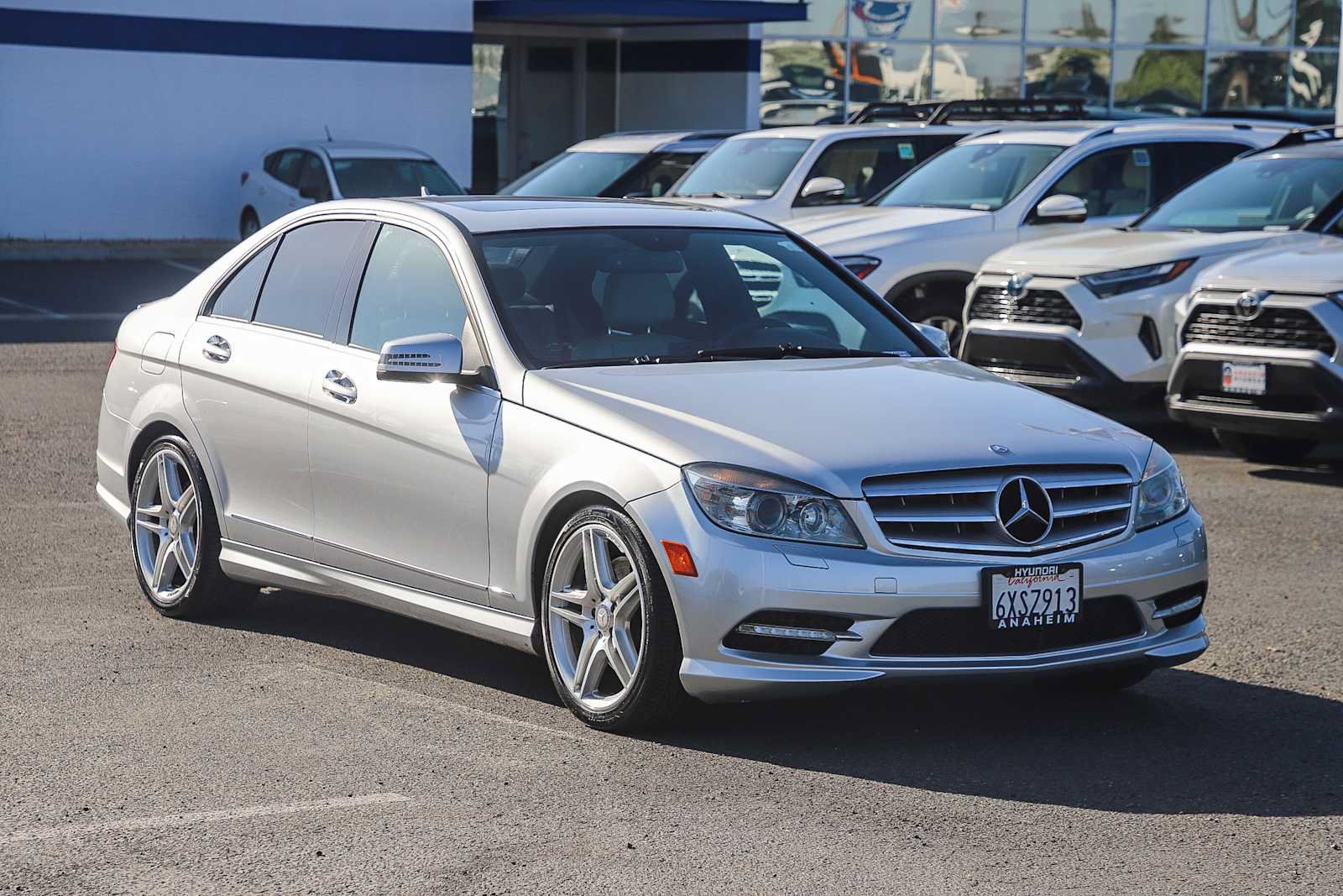 Used 2011 Mercedes-Benz C 350 Sport image 3