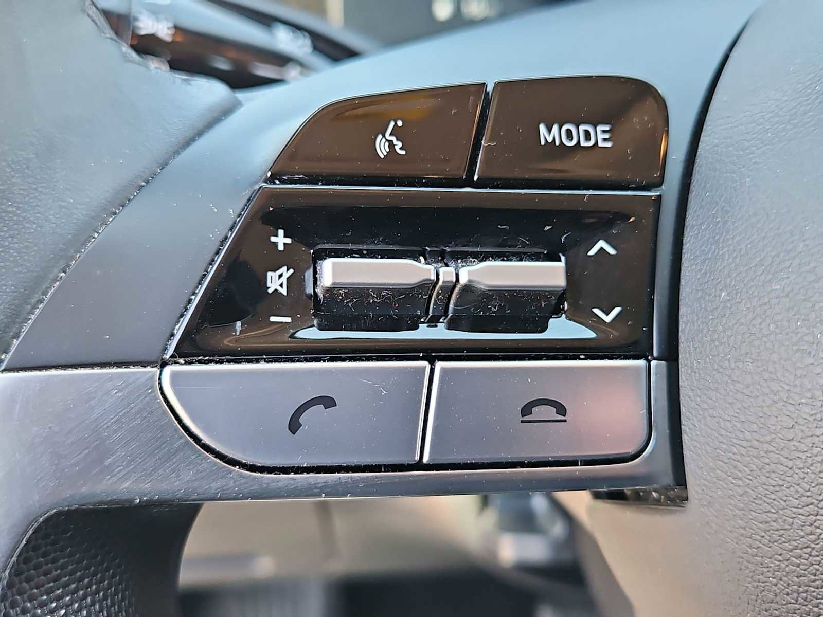 Certified 2023 Hyundai Elantra SEL w/ Convenience Package FWD image 23