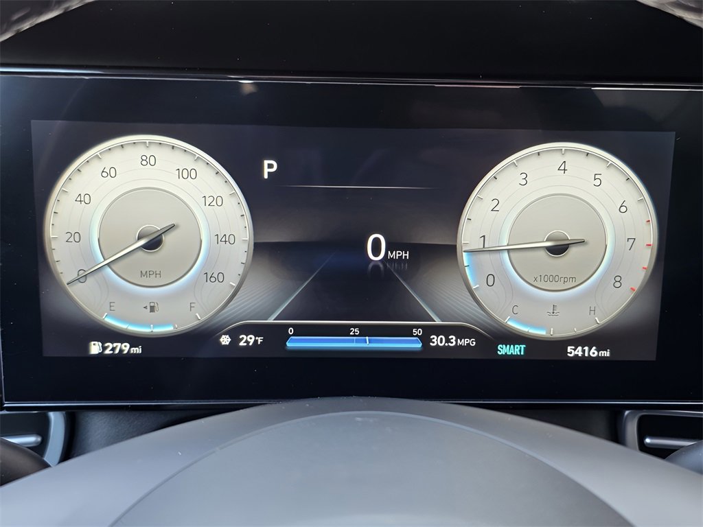 Used 2023 Hyundai Elantra Limited image 27