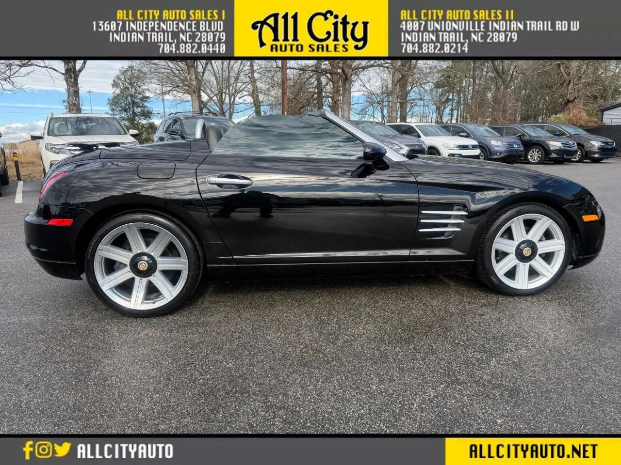 Used 2005 Chrysler Crossfire Limited image 13