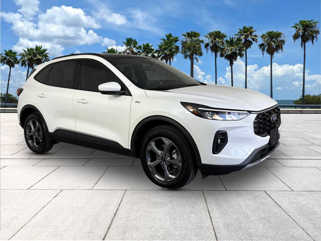 New 2025 Ford Escape ST-Line Select w/ Tech Pack #1 AWD/4WD image 2