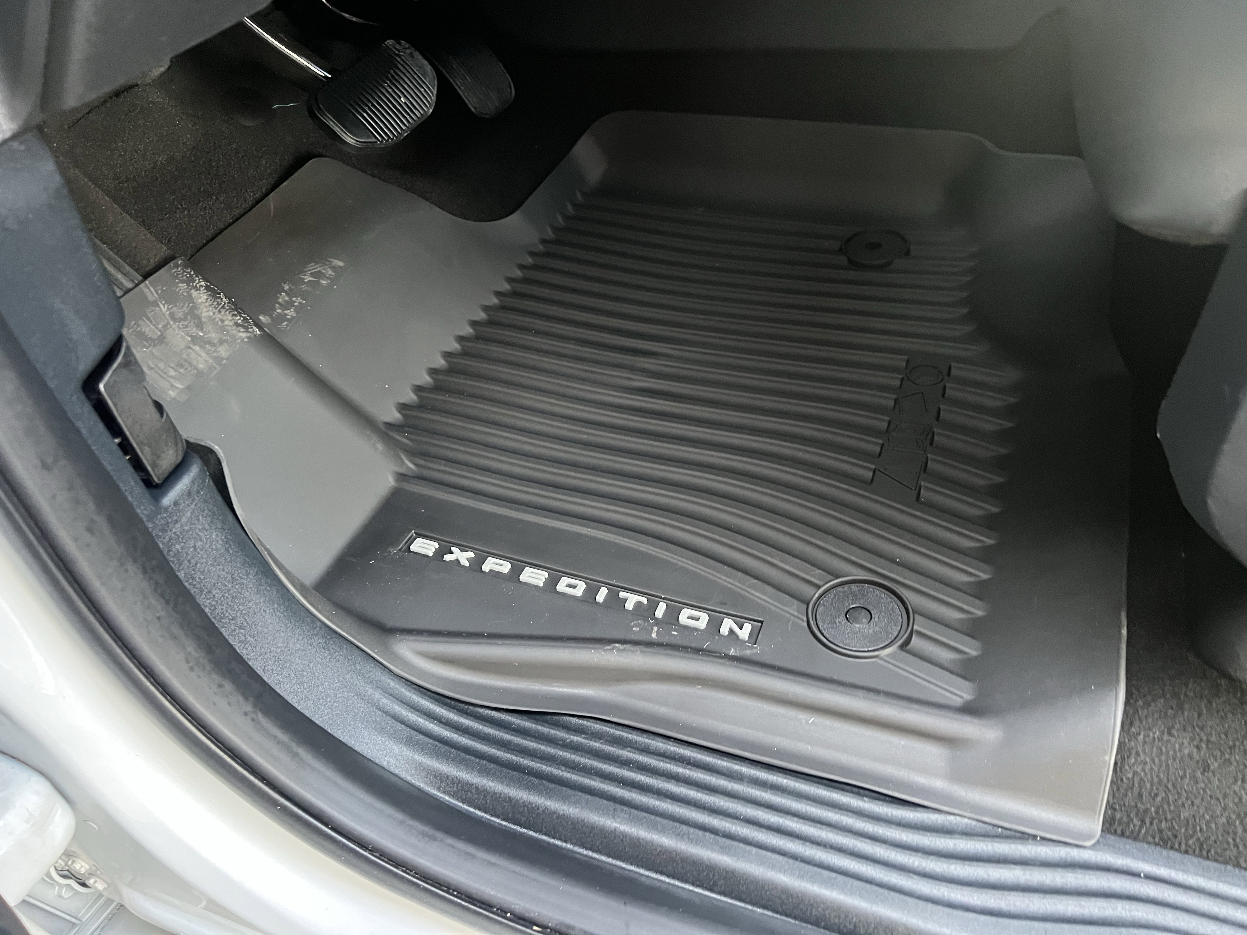 Used 2025 Ford Expedition Max Active AWD/4WD image 18