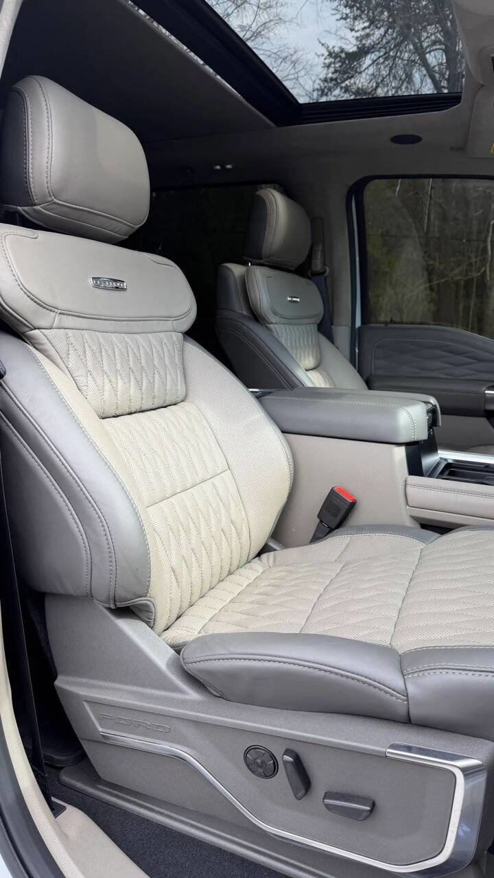 Used 2026 Ford F250 Platinum w/ Platinum Plus Package image 31