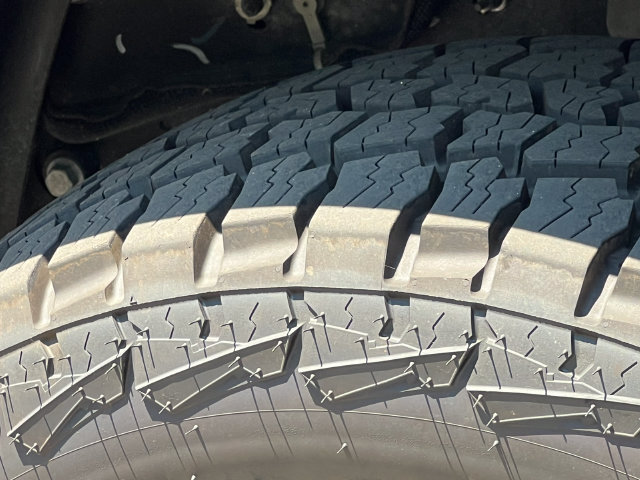 Used 2024 RAM 3500 Limited AWD/4WD image 8