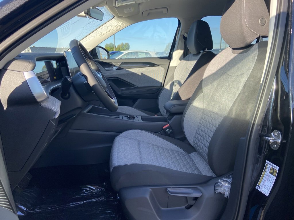 New 2026 Volkswagen Tiguan S image 8