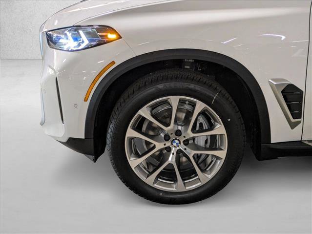 New 2026 BMW X5 xDrive40i w/ Executive Package AWD/4WD image 10