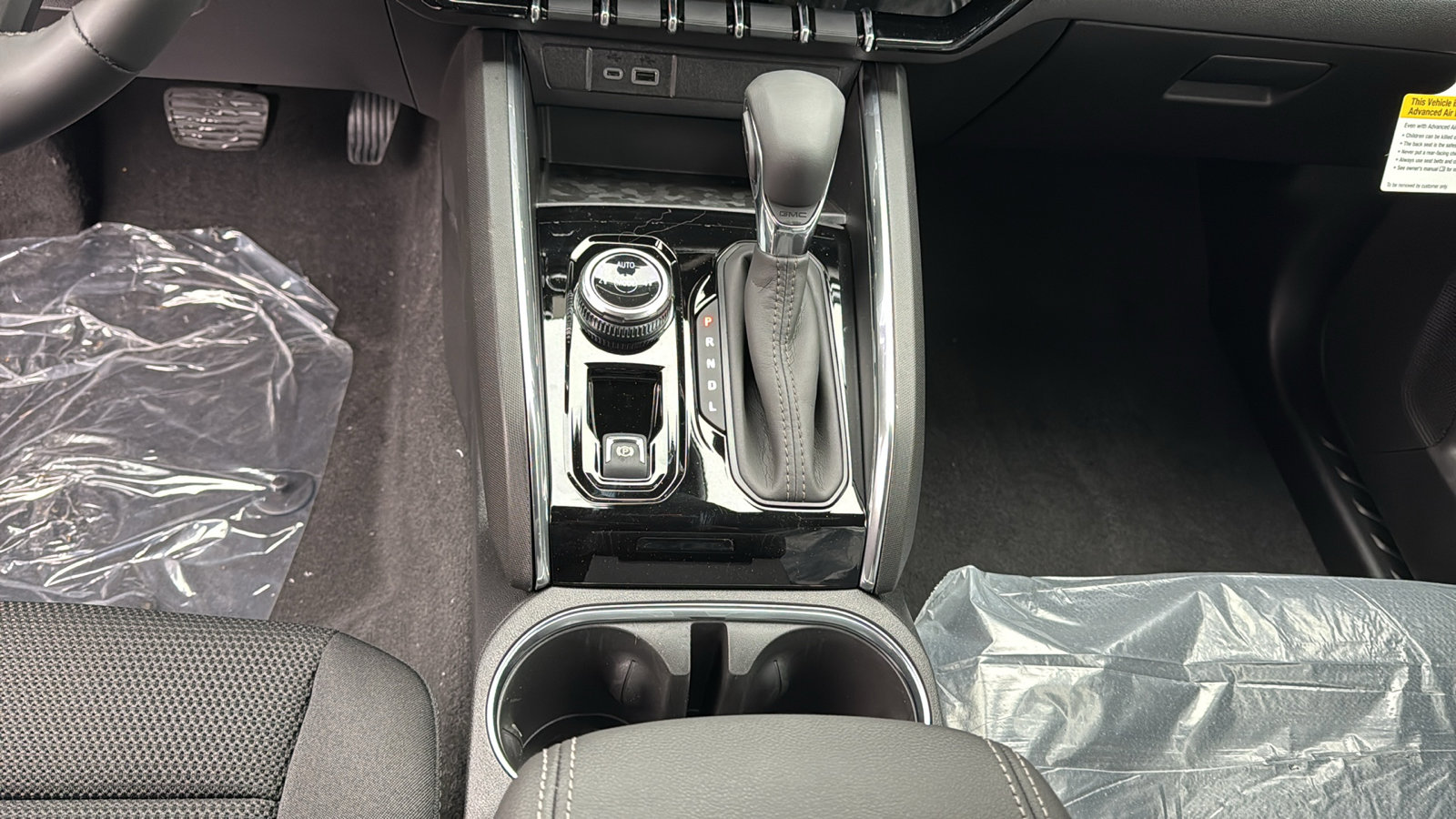 New 2026 GMC Canyon Elevation w/ Convenience Package image 18