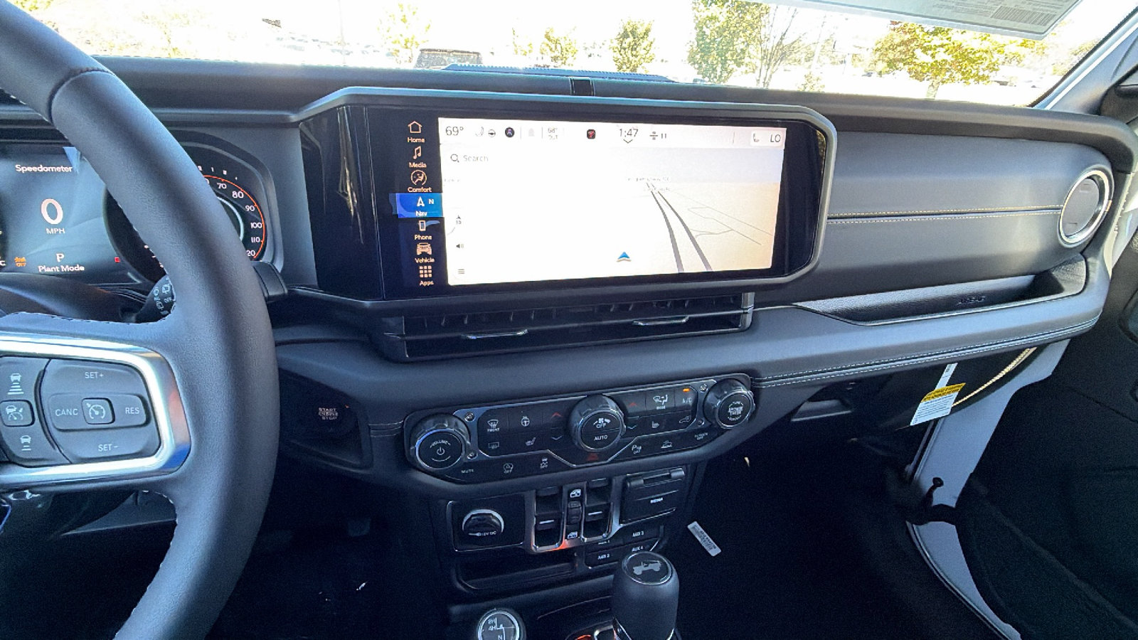 New 2027 Jeep Wrangler Unlimited Sahara AWD/4WD image 26