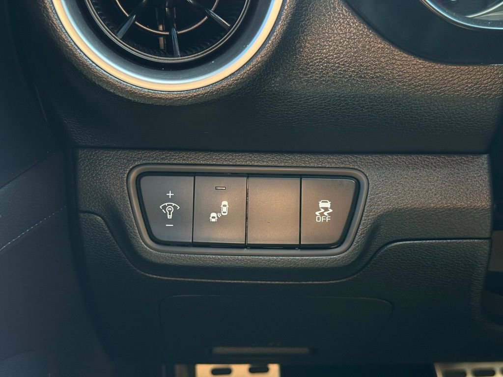 Used 2023 Kia Forte GT-Line w/ GT-Line Premium Package image 26