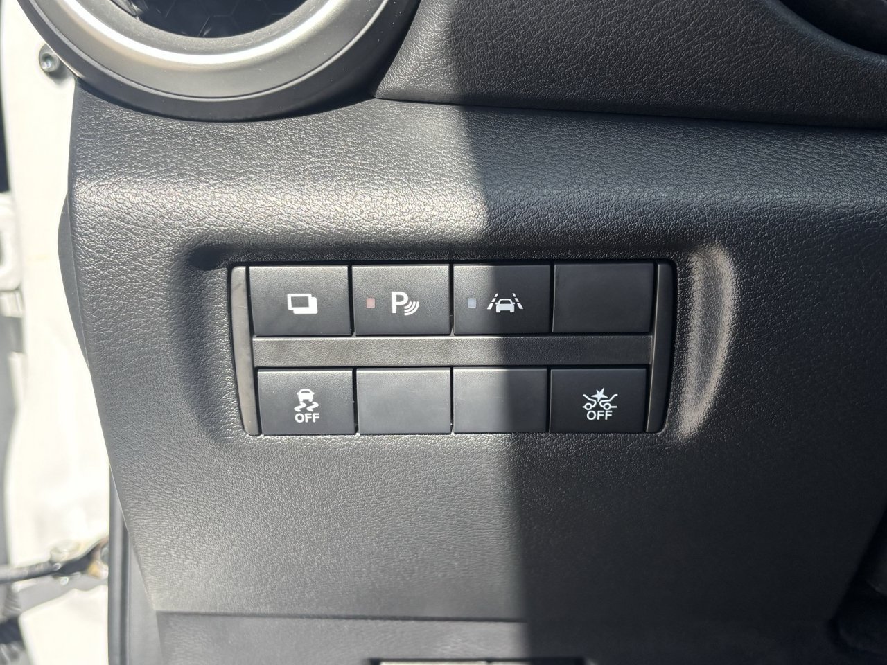 Used 2024 Nissan Versa S w/ Trunk Package FWD image 30