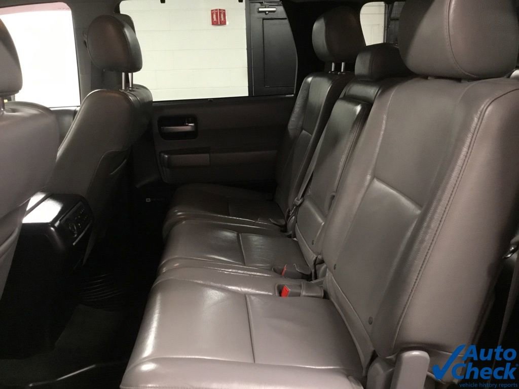 Used 2016 Toyota Sequoia Limited w/ Safety & Convenience Package image 41
