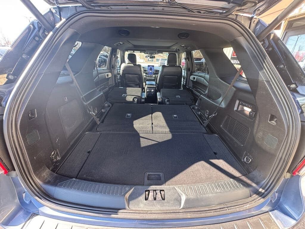 Used 2021 Ford Explorer ST w/ ST Street Pack image 71
