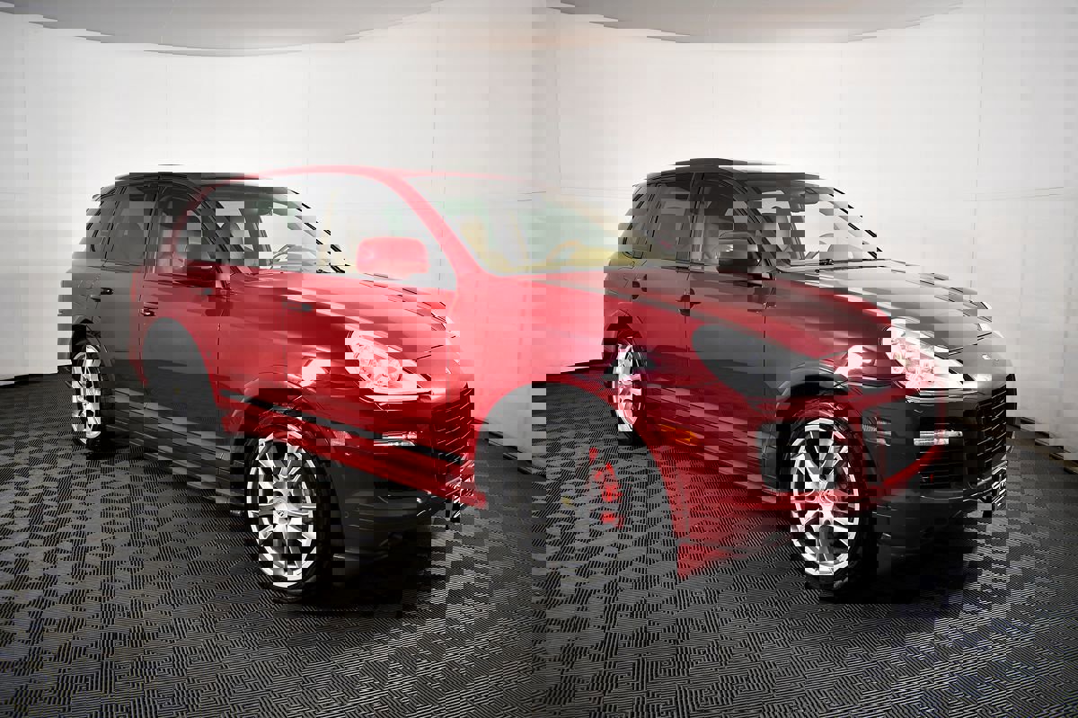 Used 2008 Porsche Cayenne GTS image 6