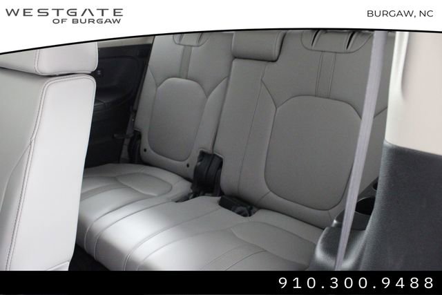 Used 2024 Honda Pilot EX-L image 9