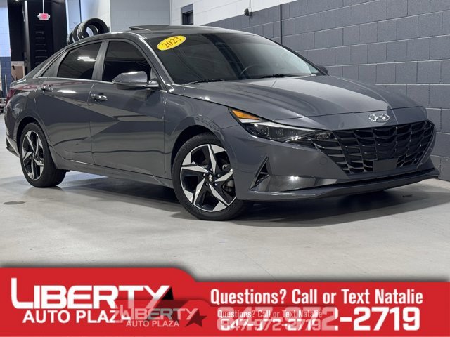 Used 2023 Hyundai Elantra Limited w/ Preferred Accessory Package