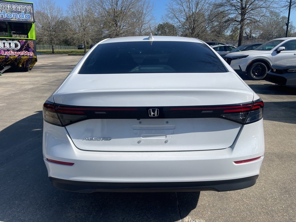 Used 2025 Honda Accord LX image 6