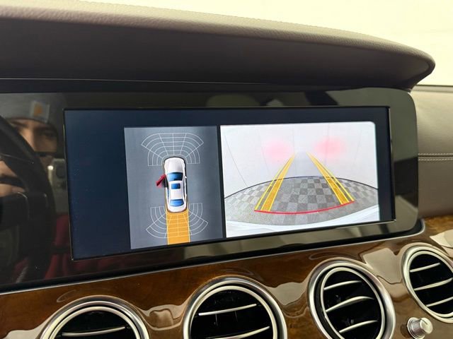 Used 2017 Mercedes-Benz E 300 4MATIC image 19