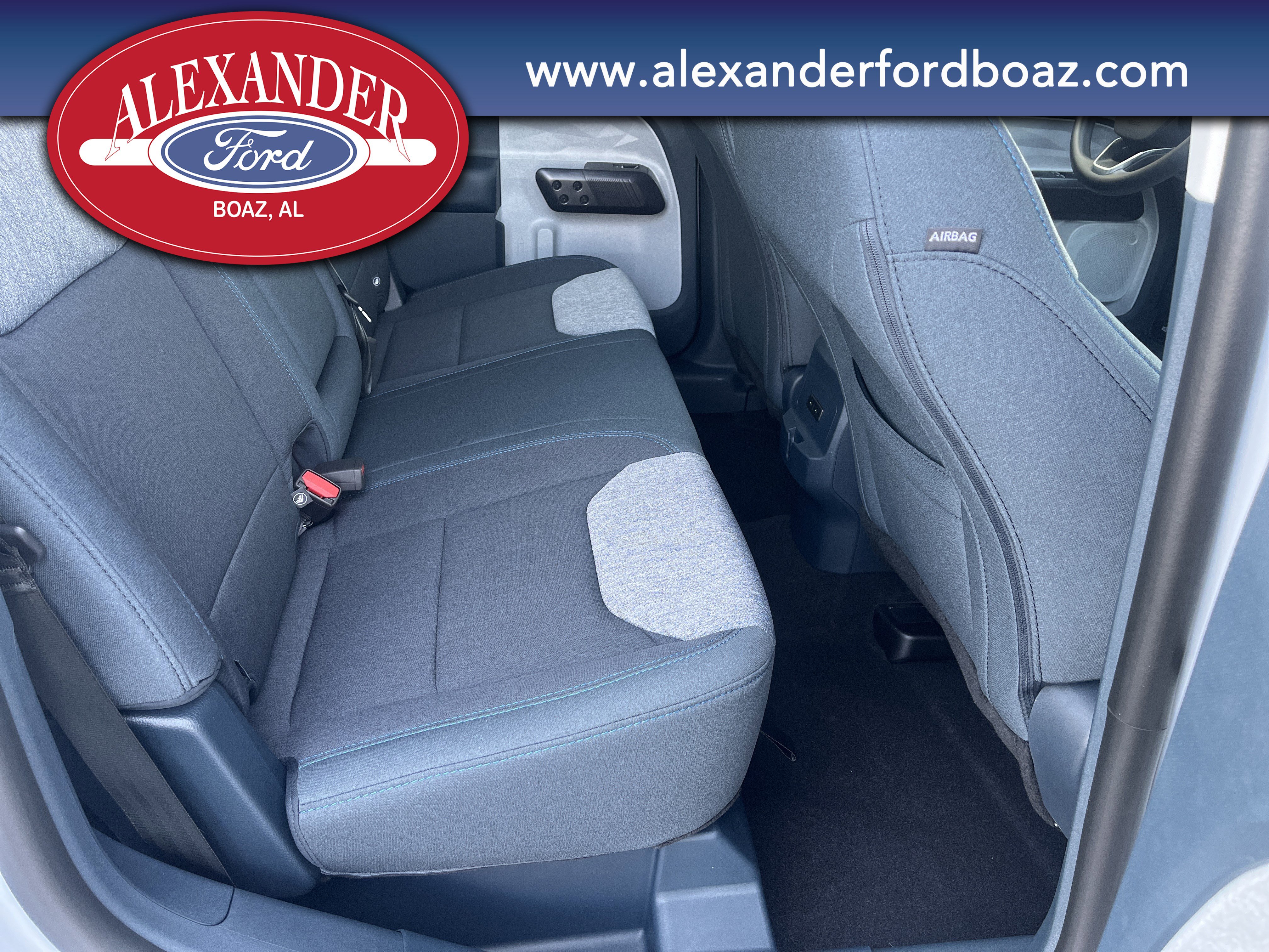 New 2025 Ford Maverick XLT image 18