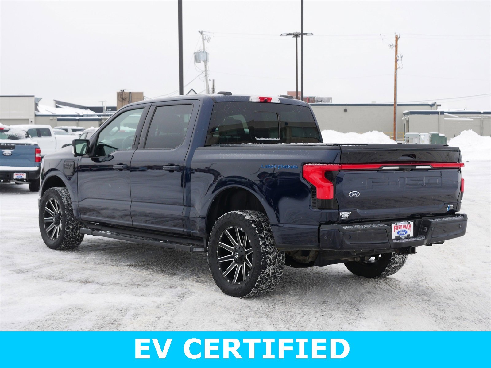 Certified 2022 Ford F150 Lightning Platinum image 3