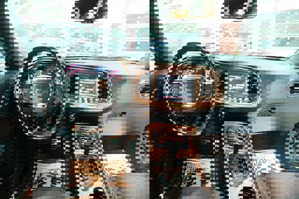 Used 2022 Dodge Challenger GT w/ Plus Package image 23