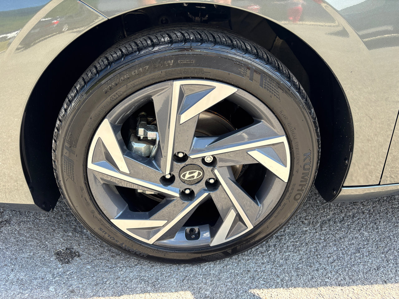 Used 2025 Hyundai Elantra Sport image 6