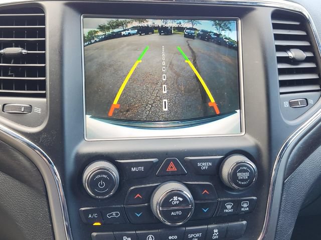 Used 2018 Jeep Grand Cherokee Altitude AWD/4WD image 15