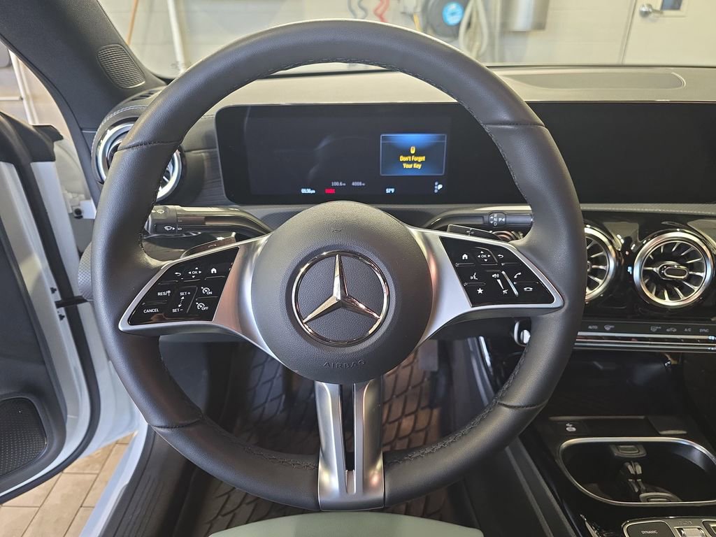 Certified 2026 Mercedes-Benz CLA 250 image 21