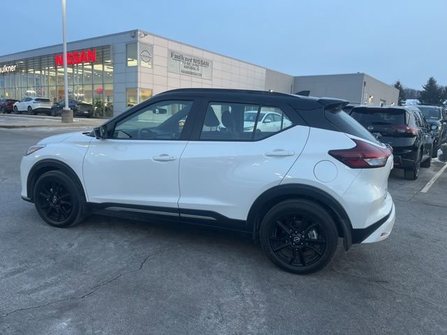Certified 2022 Nissan Kicks SR image 4