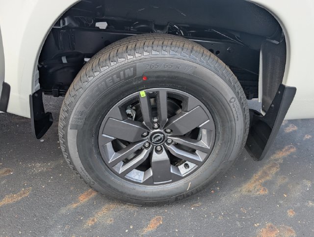 New 2026 Nissan Frontier SV w/ Tow Package AWD/4WD image 25