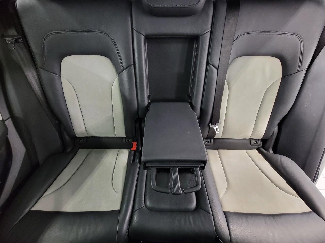 Used 2015 Audi SQ5 Prestige w/ Prestige Package AWD/4WD image 23