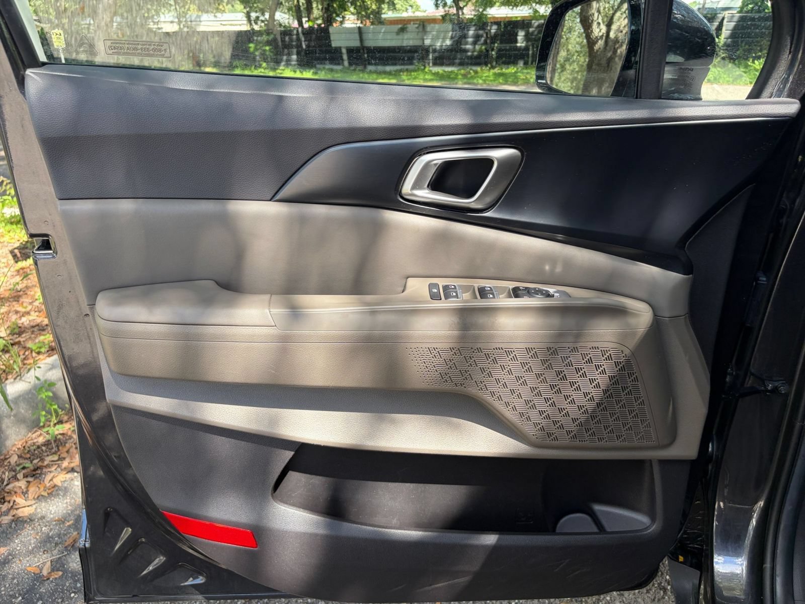 Used 2026 Kia Carnival FWD image 18