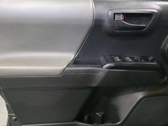Used 2023 Toyota Tacoma SR AWD/4WD image 10
