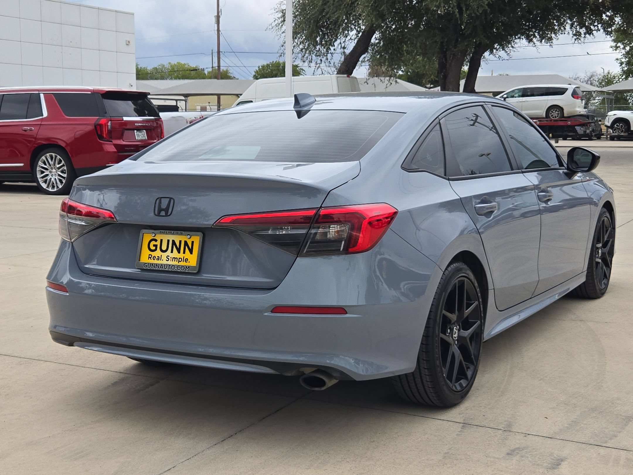 Used 2024 Honda Civic Sport image 3