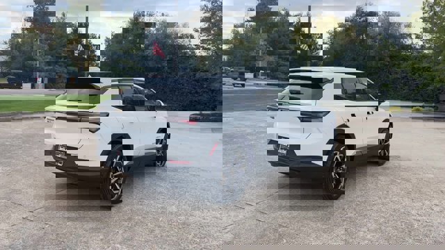 New 2026 Chevrolet Equinox EV LT image 8