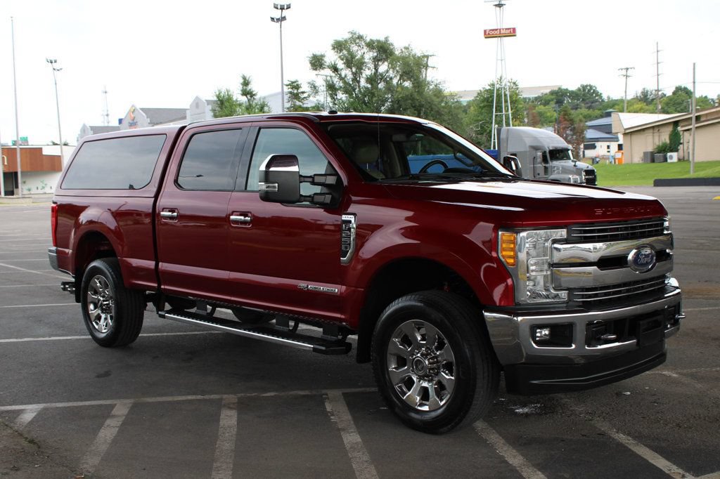 Used 2017 Ford F250 Lariat w/ Chrome Package AWD/4WD image 4