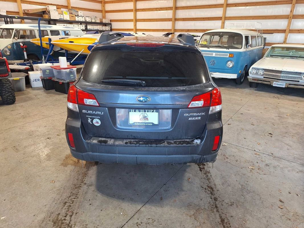 Used 2011 Subaru Outback 2.5i Premium w/ All-Weather Pkg image 4