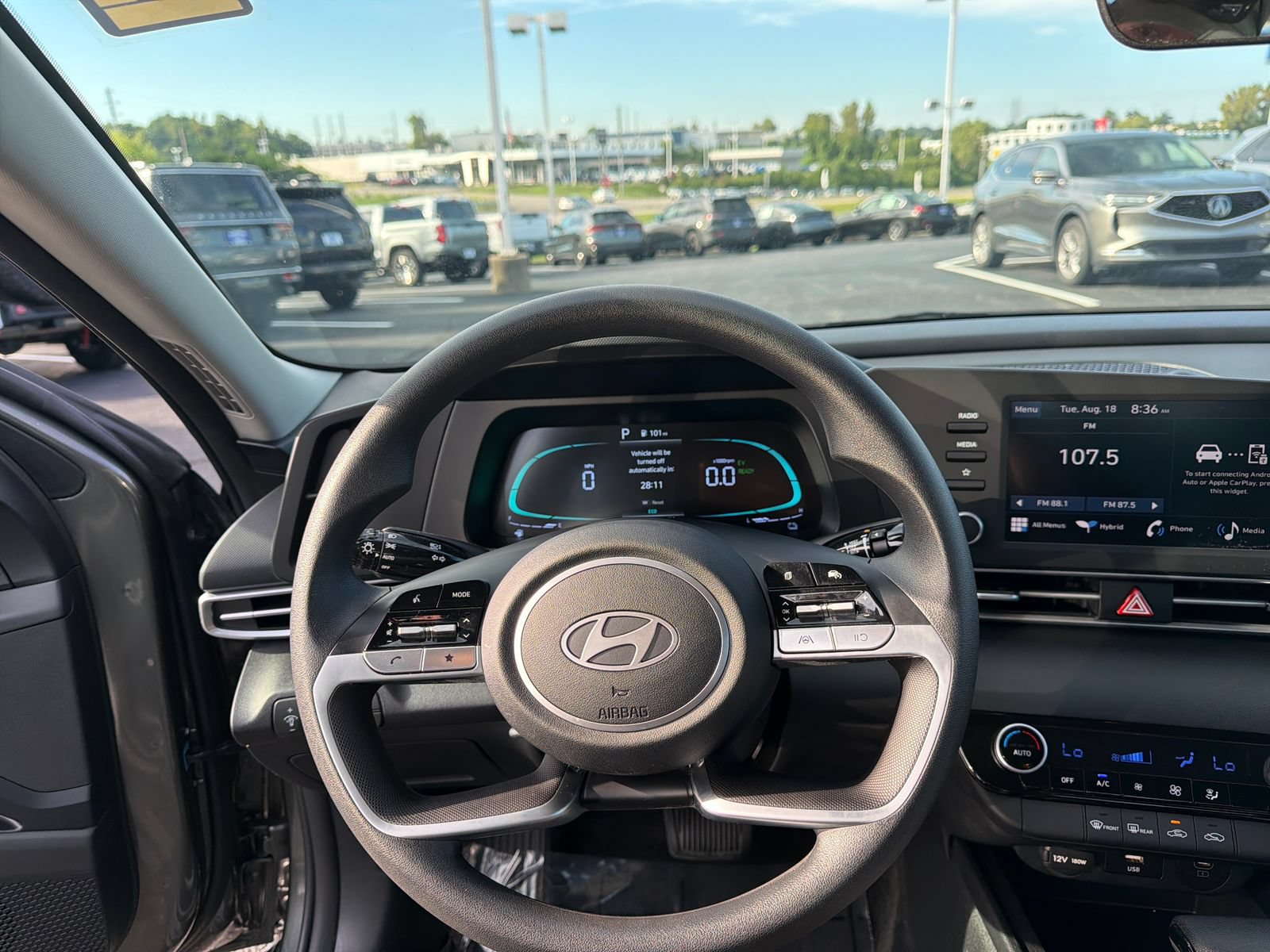 Used 2026 Hyundai Elantra Hybrid FWD image 14