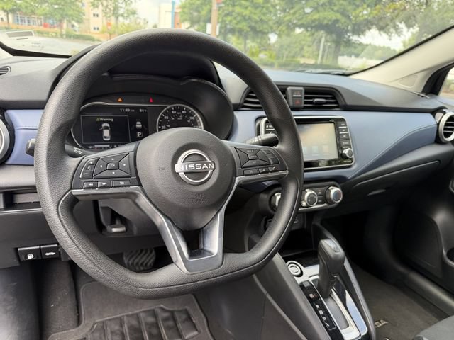 Used 2024 Nissan Versa SV FWD image 13