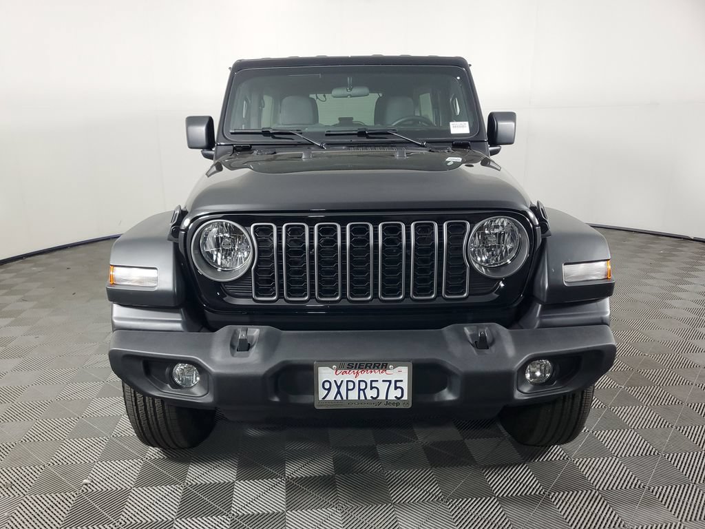 Used 2026 Jeep Wrangler Unlimited Sport AWD/4WD image 9